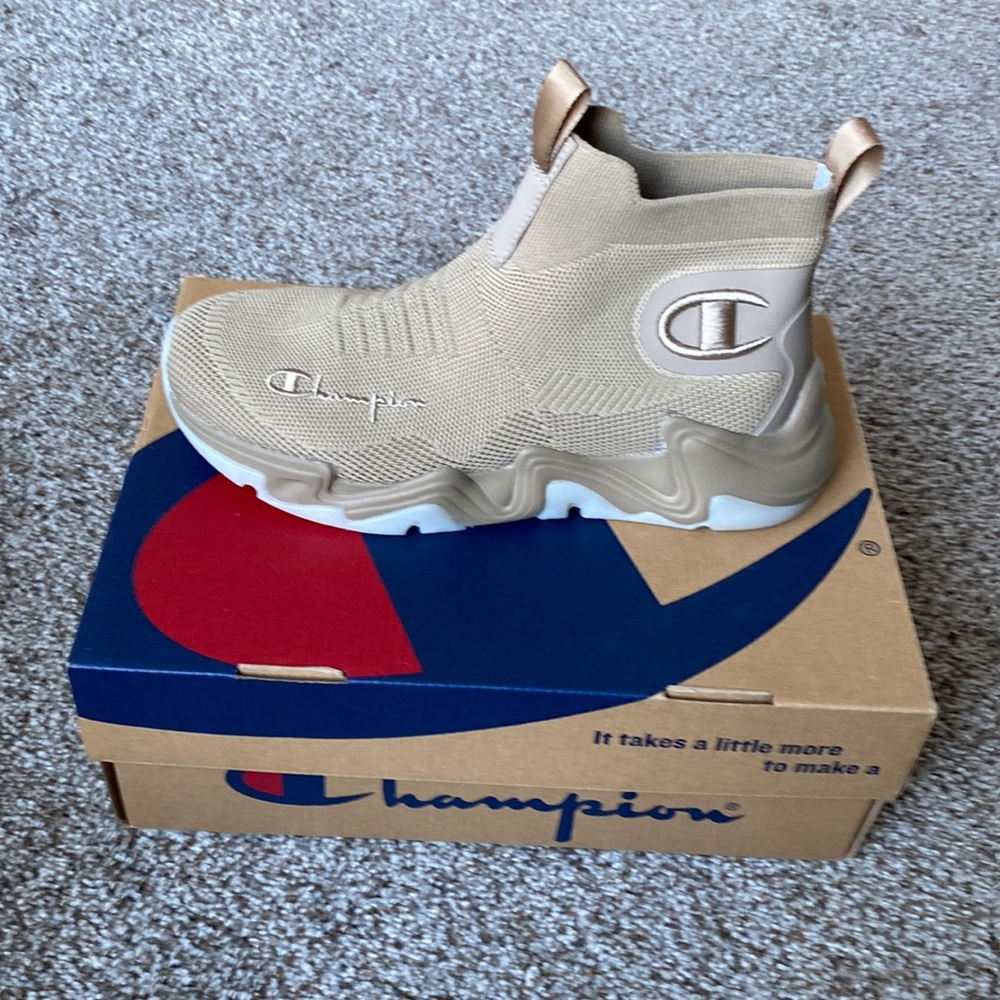 Champion women’s hyper c raw h color d.khaki 7.5